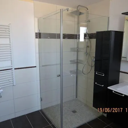 Holiday home Csilla Comfortable Unterweid